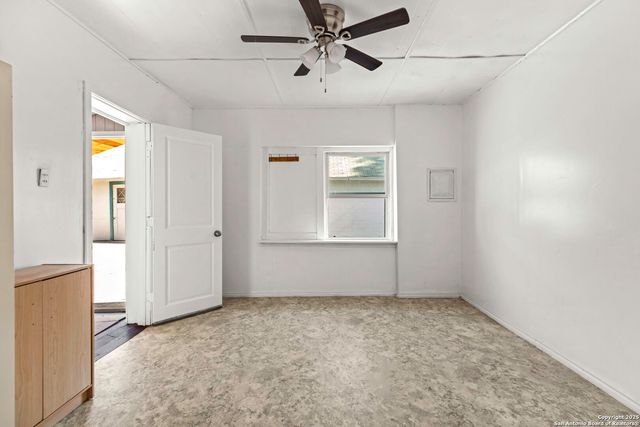 922-926 S Laredo St, San Antonio, TX 78204