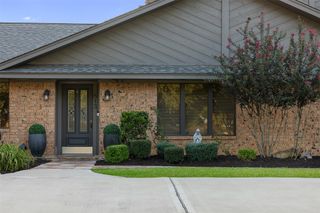 813 N Gray Street, Caldwell, TX 77836