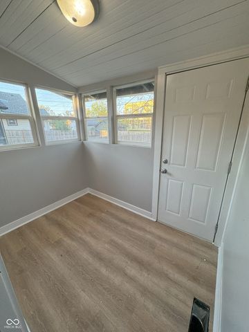 4561 Winthrop Avenue, Indianapolis, IN 46205