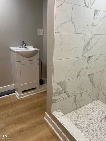 4561 Winthrop Avenue, Indianapolis, IN 46205