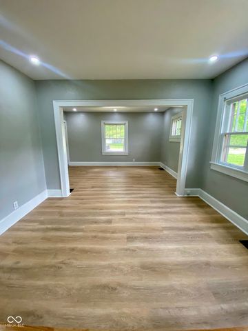 4561 Winthrop Avenue, Indianapolis, IN 46205