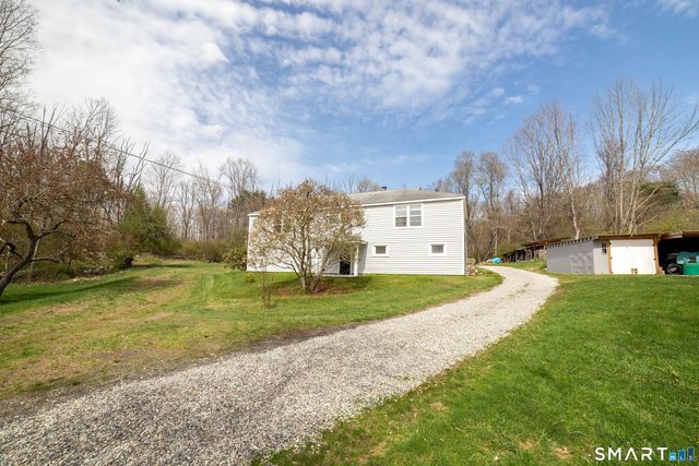 4 Cross Road, Chaplin, CT 06235