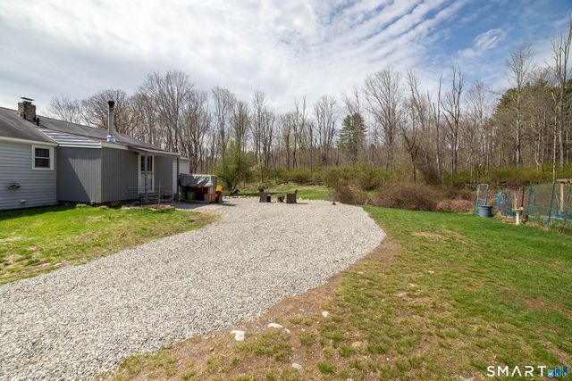 4 Cross Road, Chaplin, CT 06235