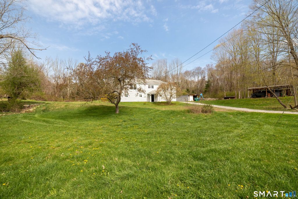 4 Cross Road, Chaplin, CT 06235