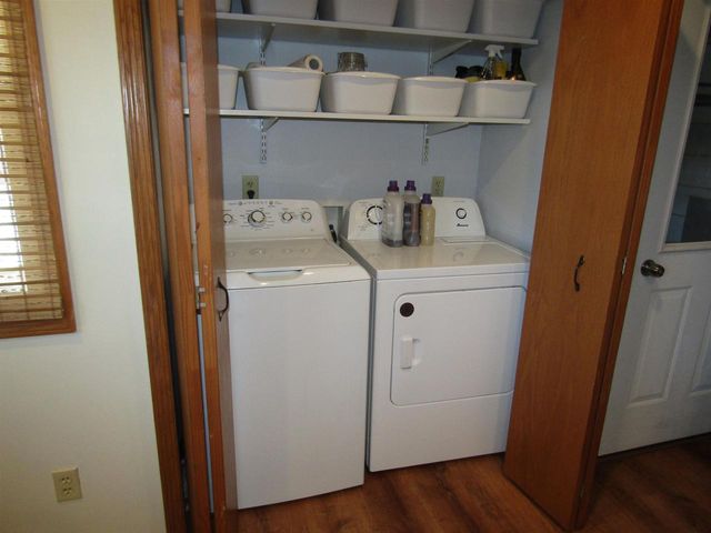 1220 S Grant Avenue, Janesville, WI 53546