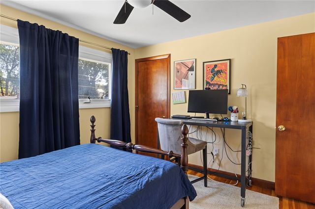 34 Clifden Avenue, Cranston, RI 02905