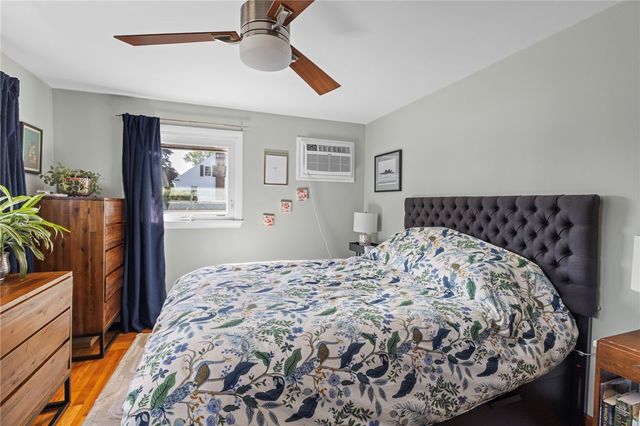 34 Clifden Avenue, Cranston, RI 02905