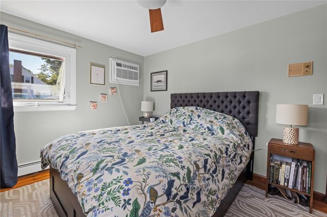34 Clifden Avenue, Cranston, RI 02905