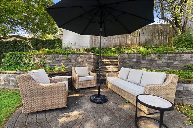 34 Clifden Avenue, Cranston, RI 02905