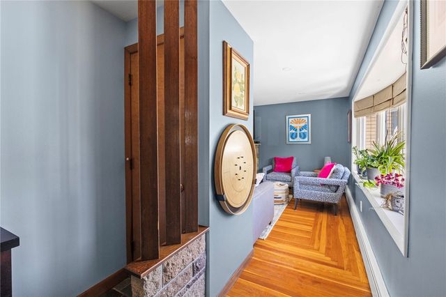 34 Clifden Avenue, Cranston, RI 02905