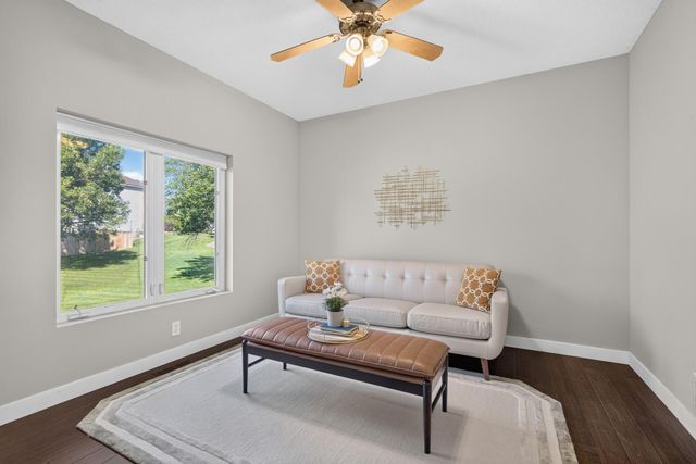 6206 106th Avenue N, Brooklyn Park, MN 55443
