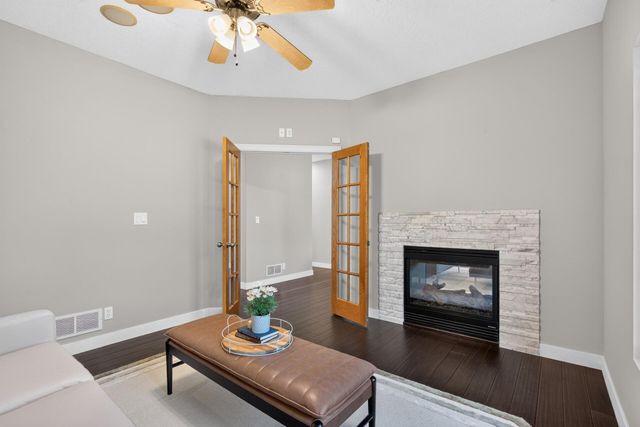 6206 106th Avenue N, Brooklyn Park, MN 55443