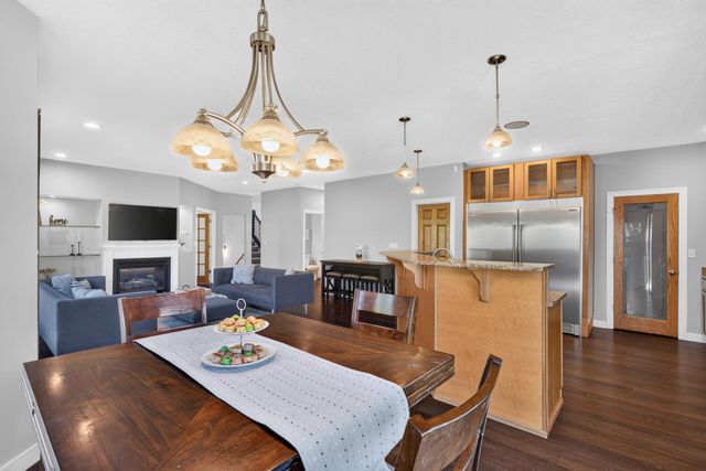 6206 106th Avenue N, Brooklyn Park, MN 55443