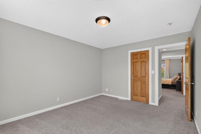 6206 106th Avenue N, Brooklyn Park, MN 55443