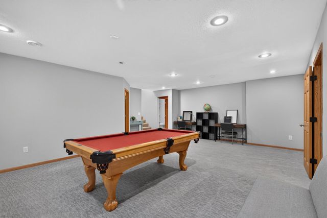6206 106th Avenue N, Brooklyn Park, MN 55443