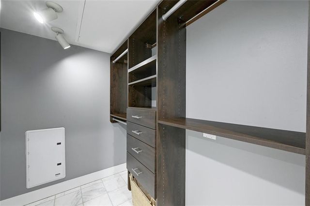 300 Bowie ST 2301, Austin, TX 78703