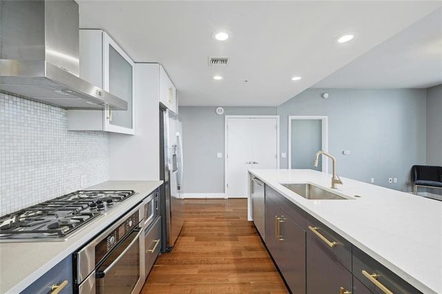 300 Bowie ST 2301, Austin, TX 78703