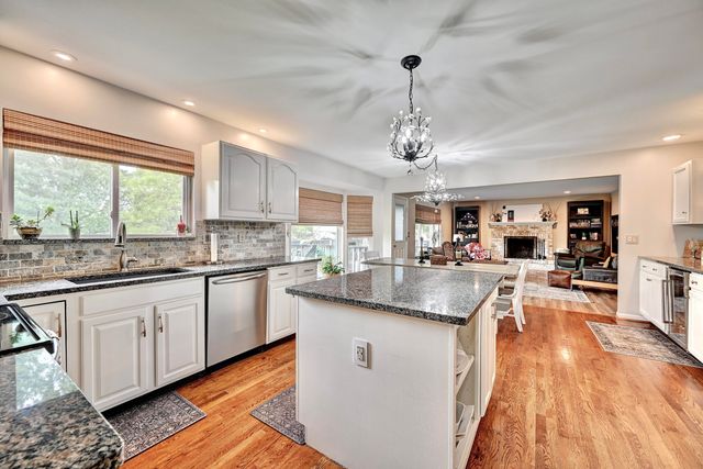 8547 Woodcreek Drive, Florence, KY 41042