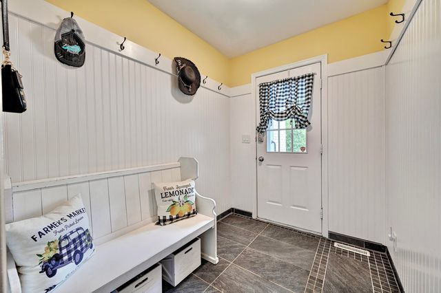 8547 Woodcreek Drive, Florence, KY 41042