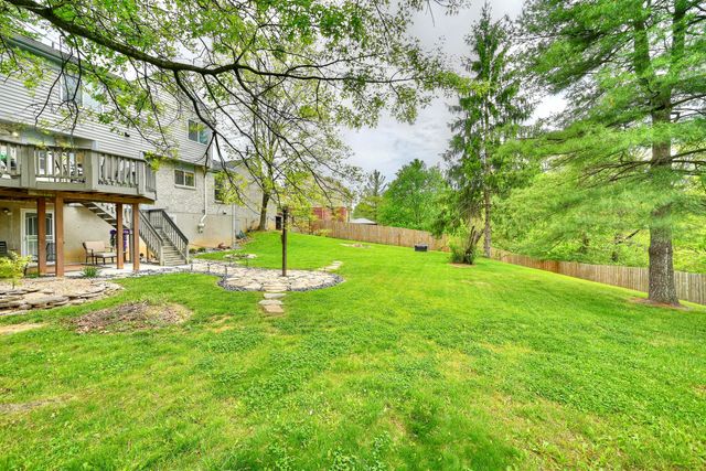 8547 Woodcreek Drive, Florence, KY 41042