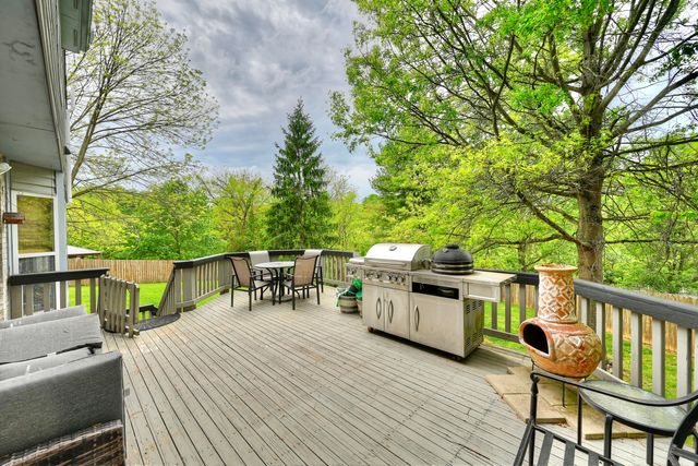 8547 Woodcreek Drive, Florence, KY 41042