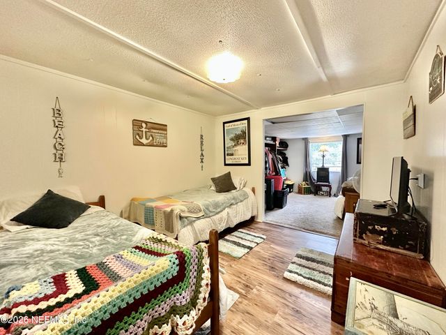 9430 CAROLINA WAY Way, Fanning Springs, FL 32693