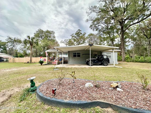 9430 CAROLINA WAY Way, Fanning Springs, FL 32693