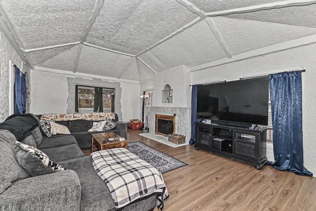 W155 Hilltop DRIVE, Genoa City, WI 53128