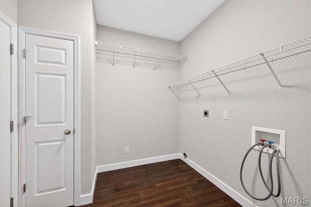 1933 Providence Estate Drive, Wentzville, MO 63385