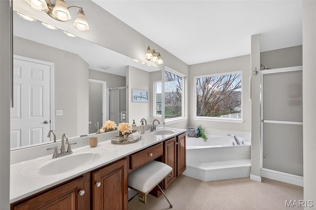 1933 Providence Estate Drive, Wentzville, MO 63385