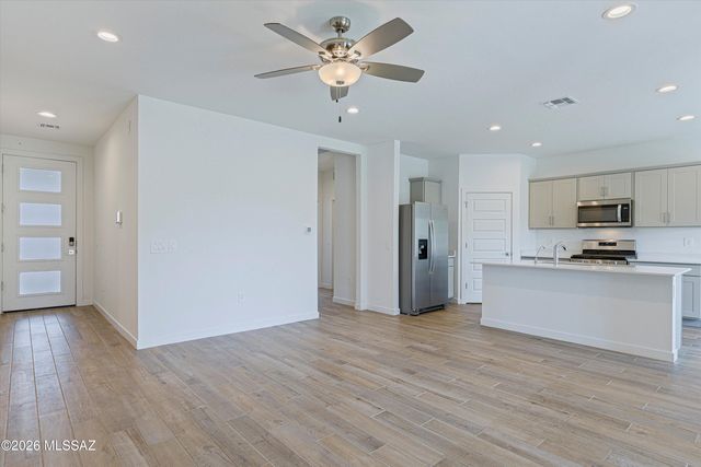 656 W Wilkinson Street, Vail, AZ 85641