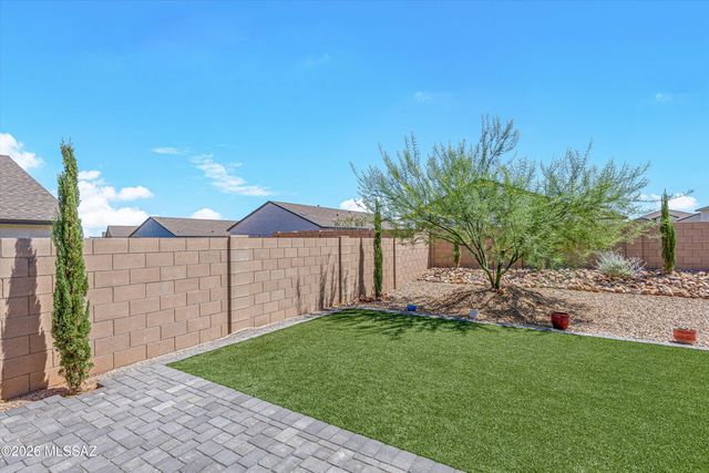 656 W Wilkinson Street, Vail, AZ 85641