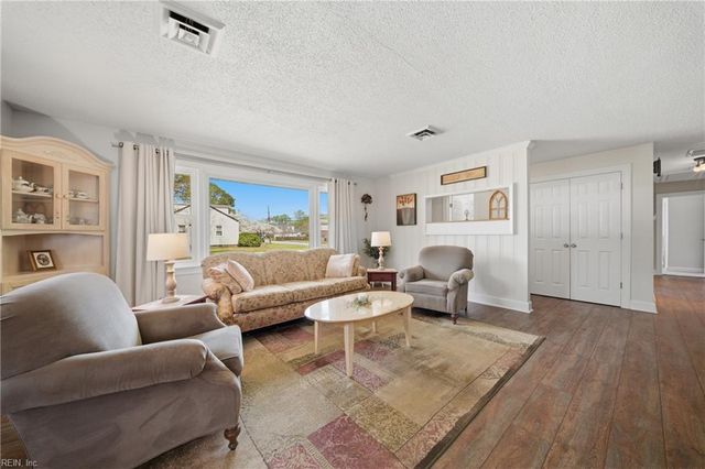 235 E Evans ST, Norfolk, VA 23503