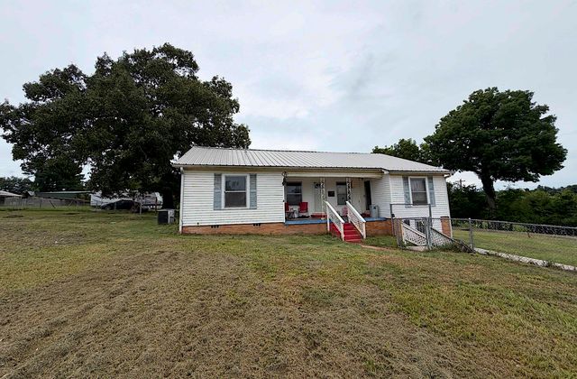 870 US Highway 259 S, Daingerfield, TX 75638