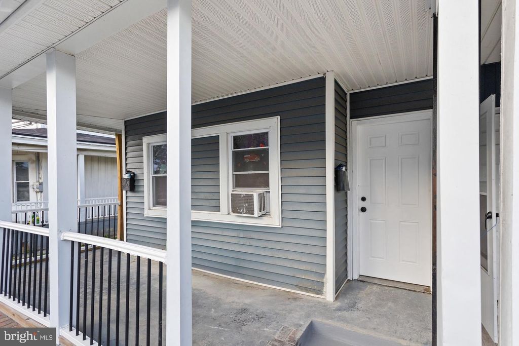 72 FRANKLIN ST, Trenton, NJ 08611 — photo 2
