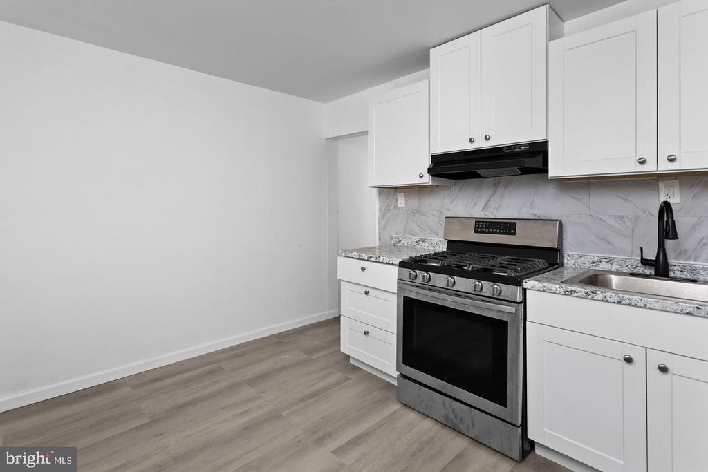 72 FRANKLIN ST, Trenton, NJ 08611 — photo 3