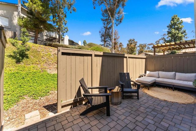 10280 Caminito Rio Branco, San Diego, CA 92131