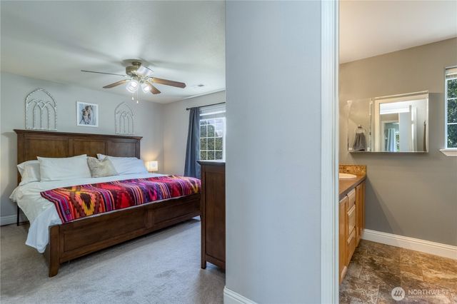 2335 Hawk Drive, Walla Walla, WA 99362