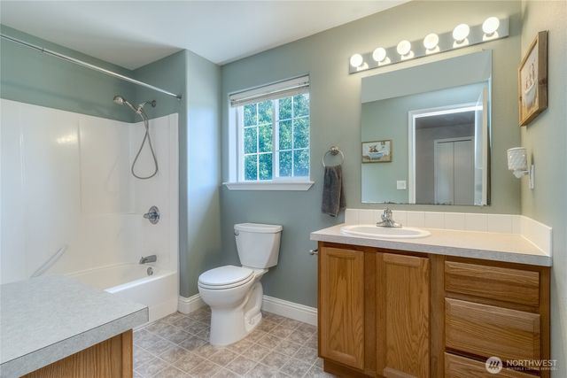 2335 Hawk Drive, Walla Walla, WA 99362