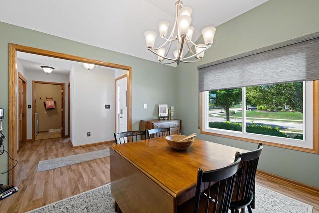 6229 95th AVENUE, Kenosha, WI 53142
