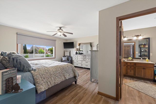 6229 95th AVENUE, Kenosha, WI 53142