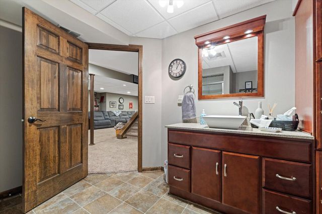 6229 95th AVENUE, Kenosha, WI 53142