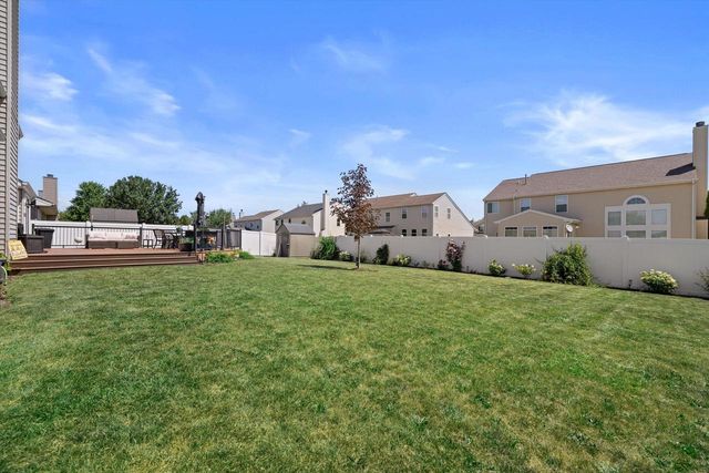 6229 95th AVENUE, Kenosha, WI 53142