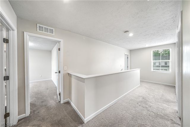 3189 Sunny Brook Drive, Akron, OH 44312