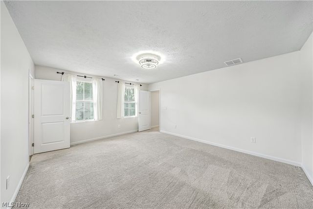 3189 Sunny Brook Drive, Akron, OH 44312