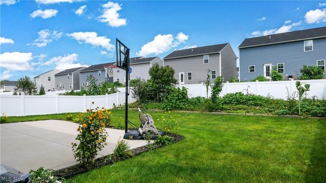 3189 Sunny Brook Drive, Akron, OH 44312