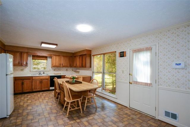 5610 Surrey Court, Alpharetta, GA 30009