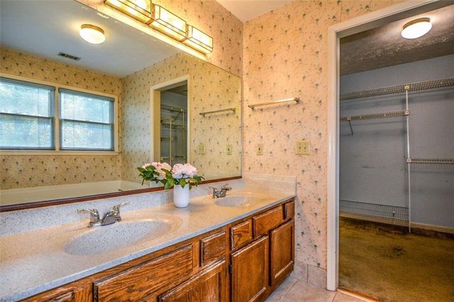 5610 Surrey Court, Alpharetta, GA 30009