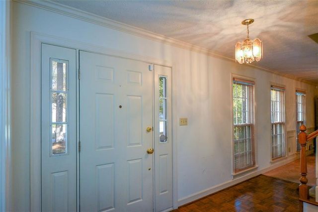 5610 Surrey Court, Alpharetta, GA 30009