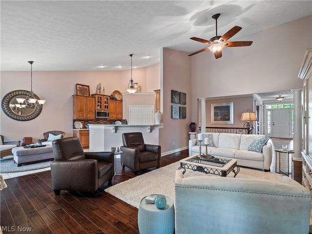 39178 Hawthorne Drive, Avon, OH 44011